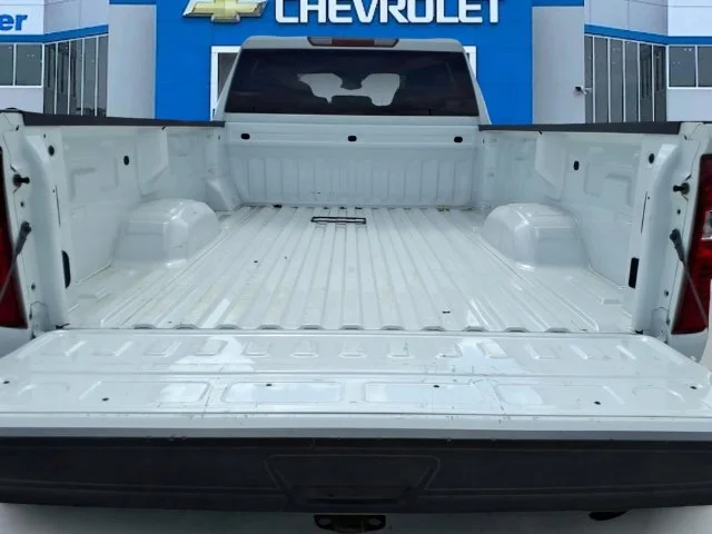 Used 2025 Summit White Chevrolet Custom image 20