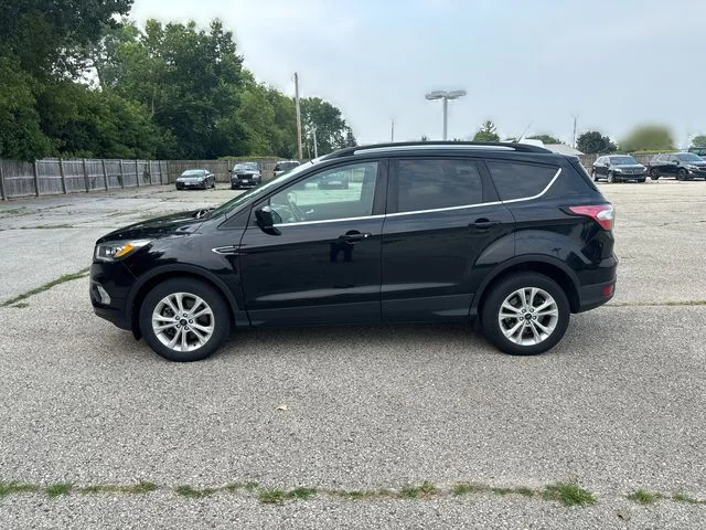 Used 2018 Black Ford SEL image 10