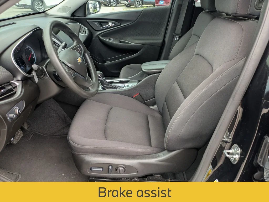 Used 2025 Black Chevrolet LT image 14
