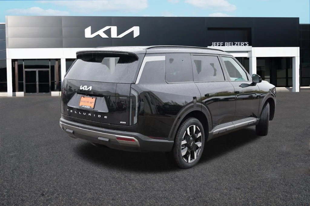 New 2027 Ebony Black Kia S image 3