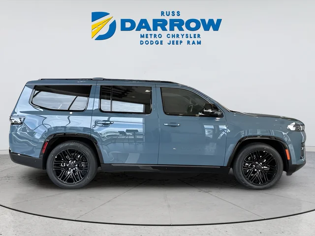 New 2026 Steel Blue Exterior Paint Jeep Limited Reserve image 6