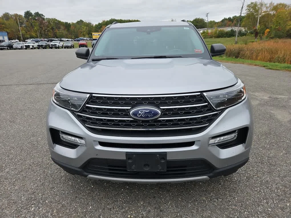 Used 2022 Iconic Silver Metallic Ford XLT image 4