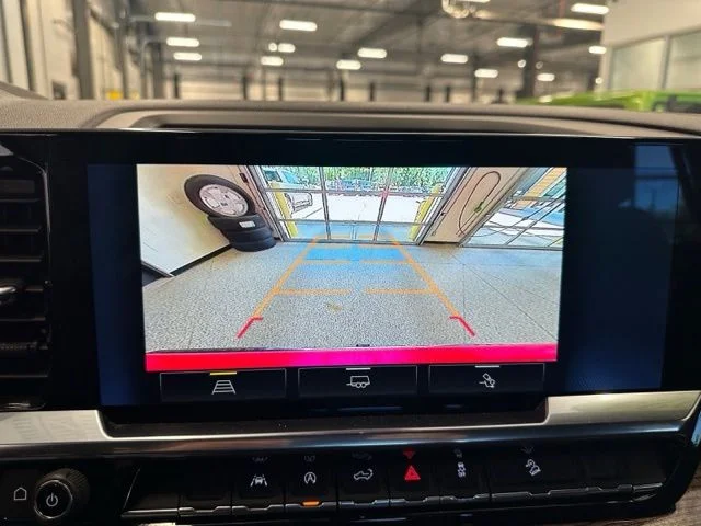 Used 2024 Red Chevrolet LT image 29