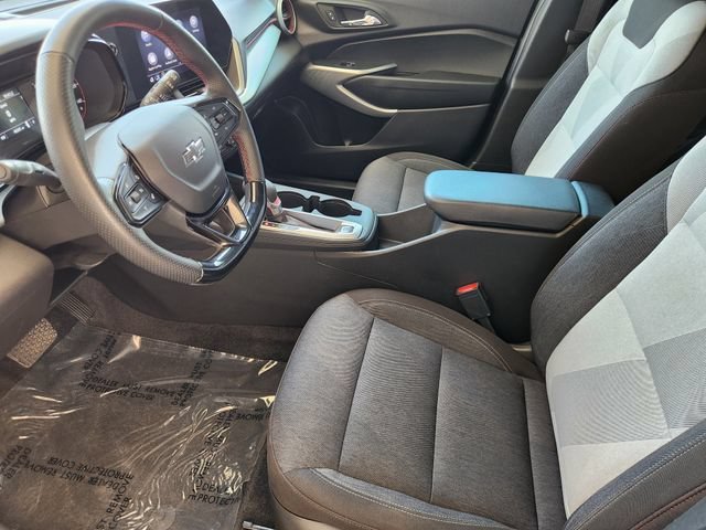 Used 2024 Summit White Chevrolet 1RS image 4