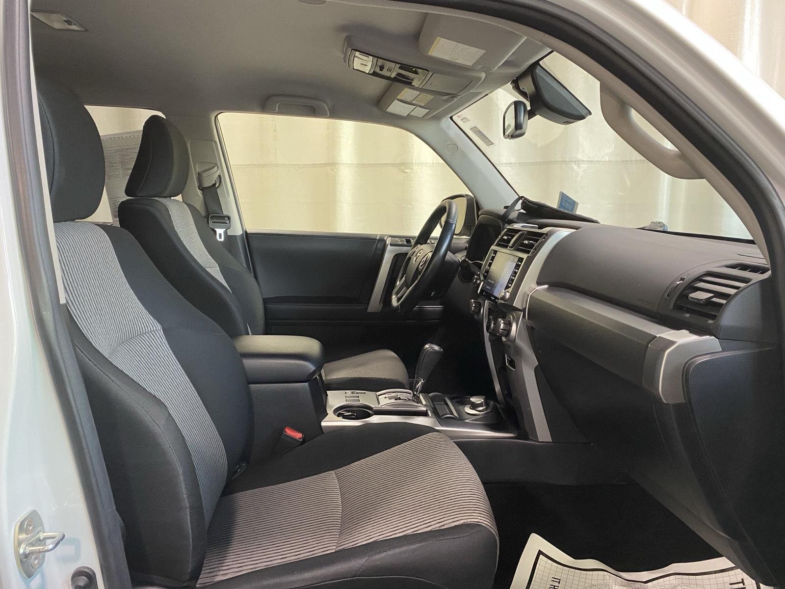 Used 2024 Ice Cap Toyota SR5 image 11