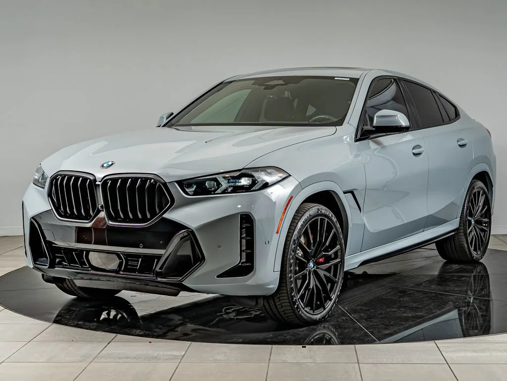Used 2026 Brooklyn Grey Metallic BMW xDrive40i image 1