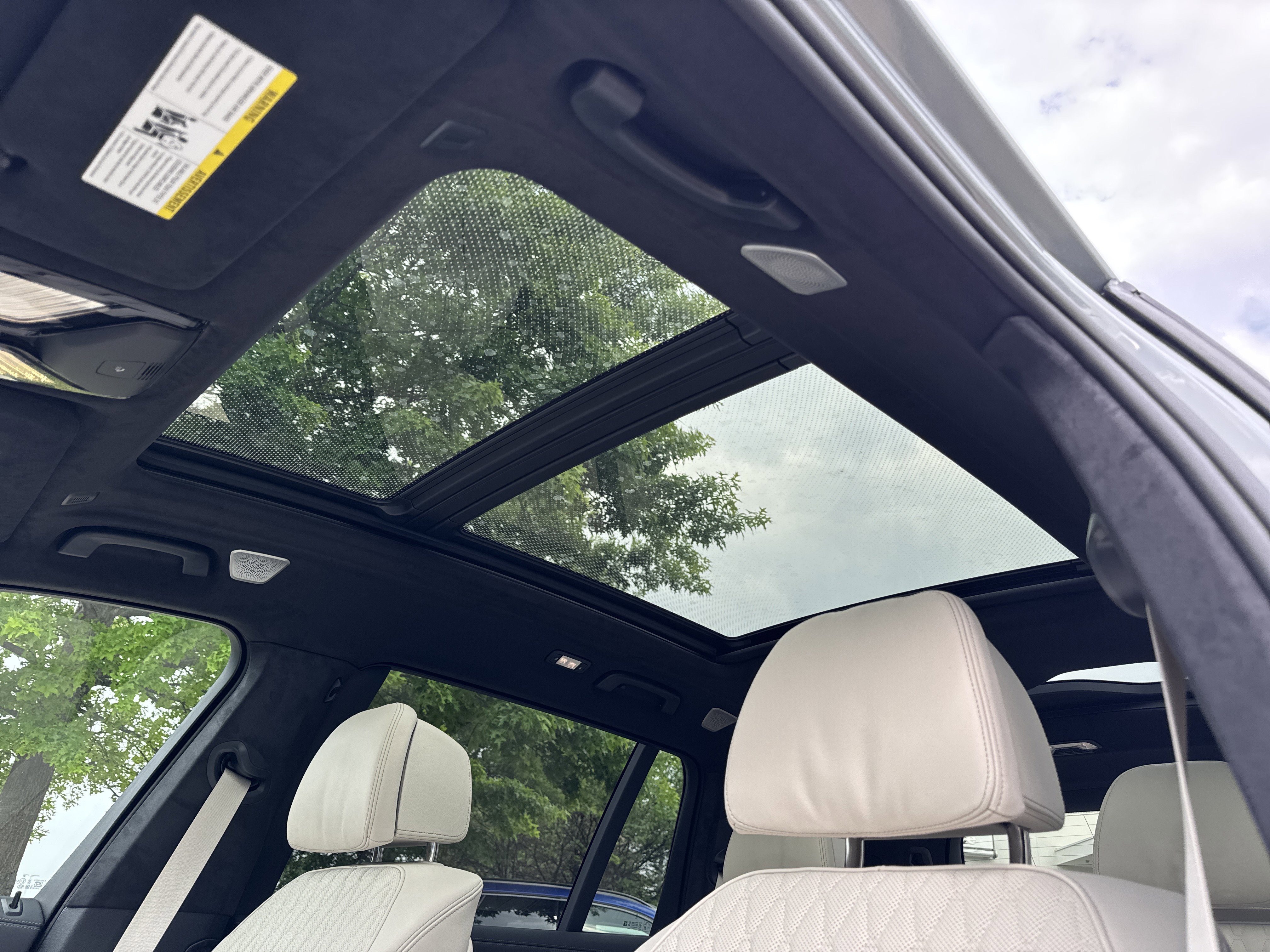 New 2027 0C4P Brooklyn Grey Metallic BMW xDrive40i image 11