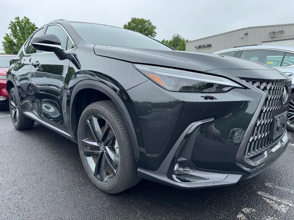 2024 Lexus NX 450h+ 450+ Luxury AWD's photo