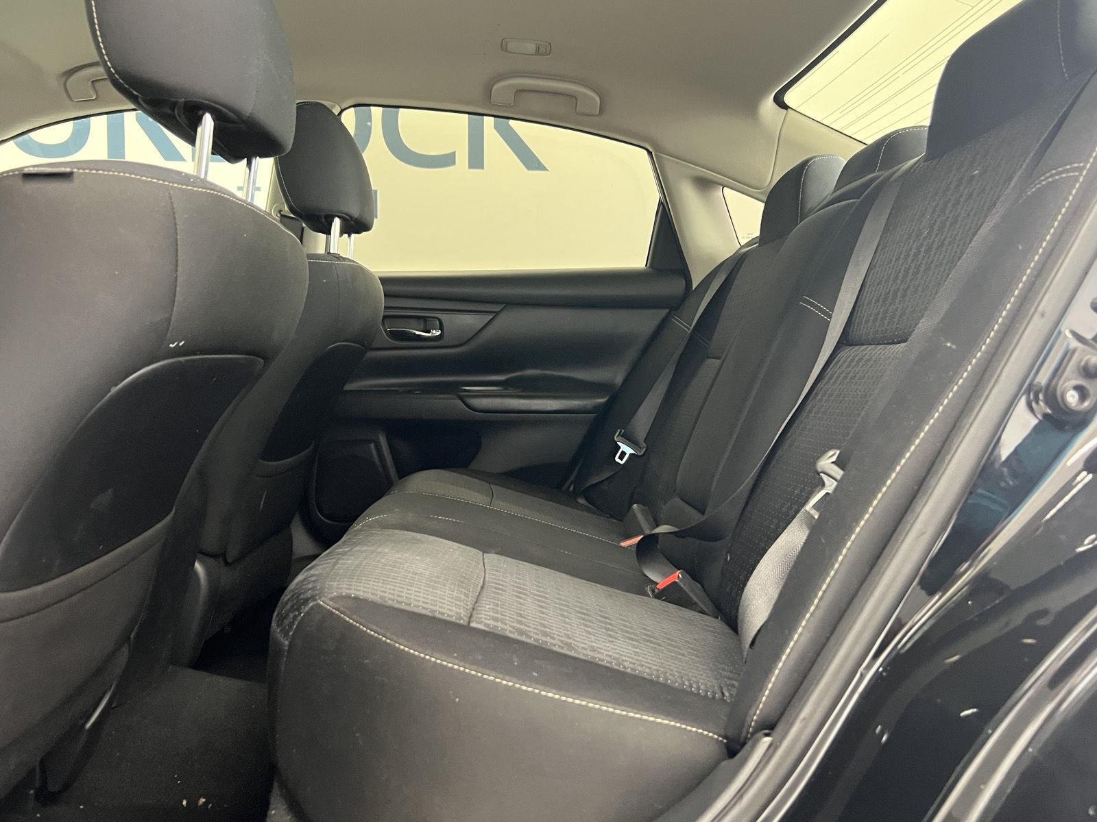 Used 2016 Super Black Nissan 2.5 S image 23