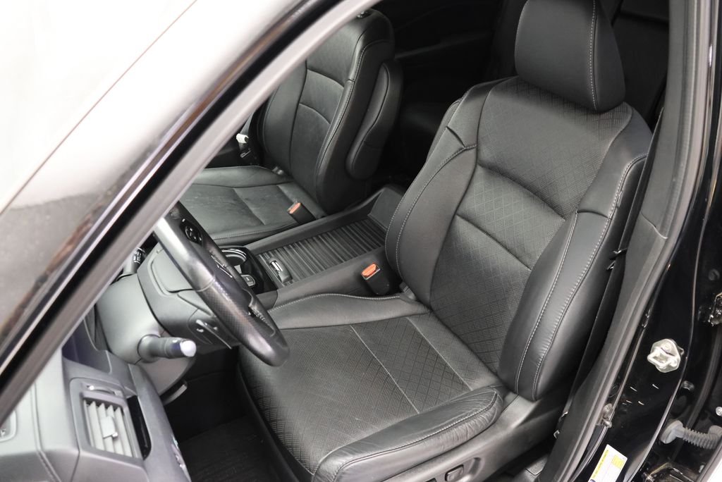 Used 2019 Crystal Black Pearl Honda Elite image 31