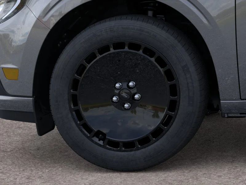 New 2026 Carbonized Gray Metallic Ford Lobo™ image 38