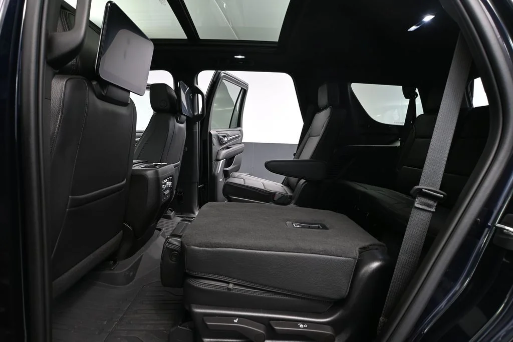 2023 GMC Yukon Denali - Photo 47