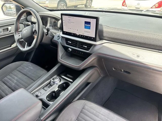Used 2025 Gray Ford ST-Line image 26
