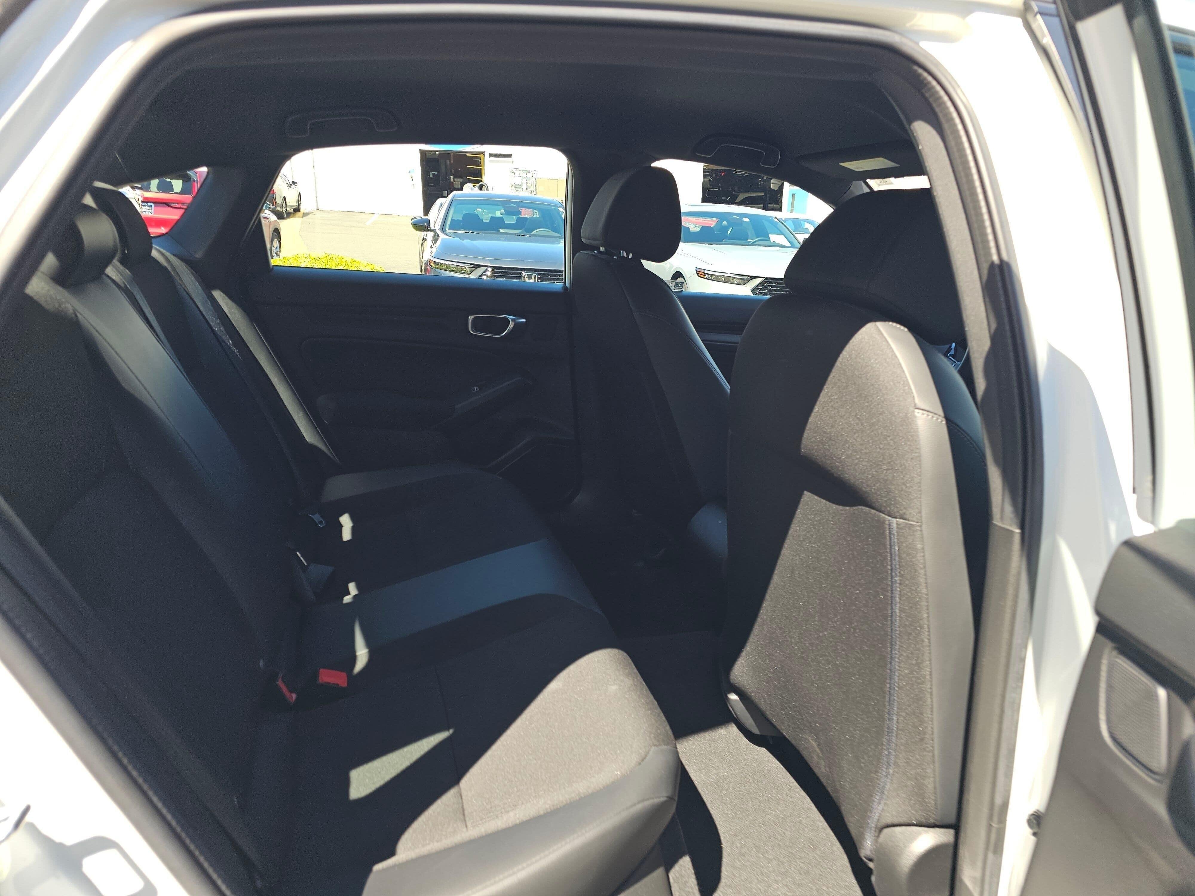 Used 2023 Platinum White Pearl Honda Sport image 13