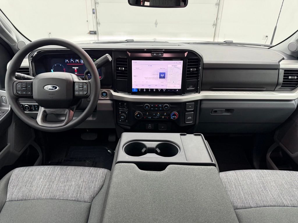 New 2026 White Ford XLT image 4