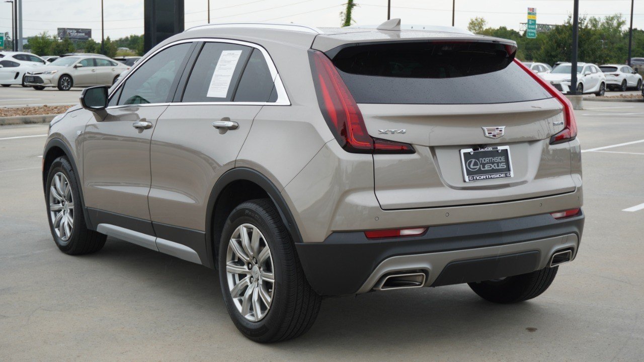 Used 2022 Beige Cadillac FWD Premium Luxury image 8