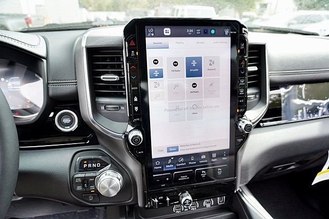 New 2026 Bright White Clear-Coat Exterior Paint RAM Laramie image 32