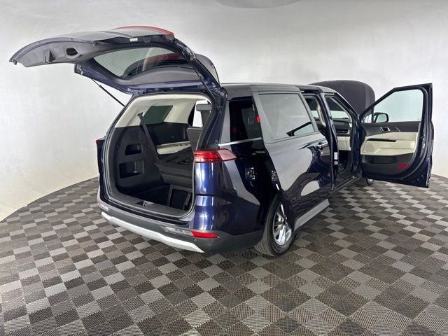 Used 2022 Blue Kia LXS image 16