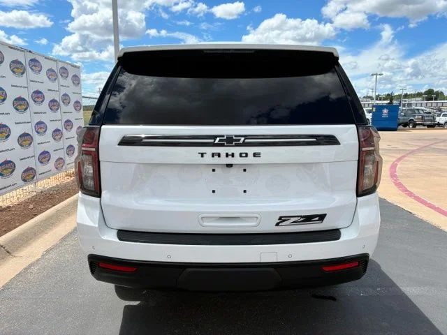 Used 2023 Summit White Chevrolet Z71 image 5