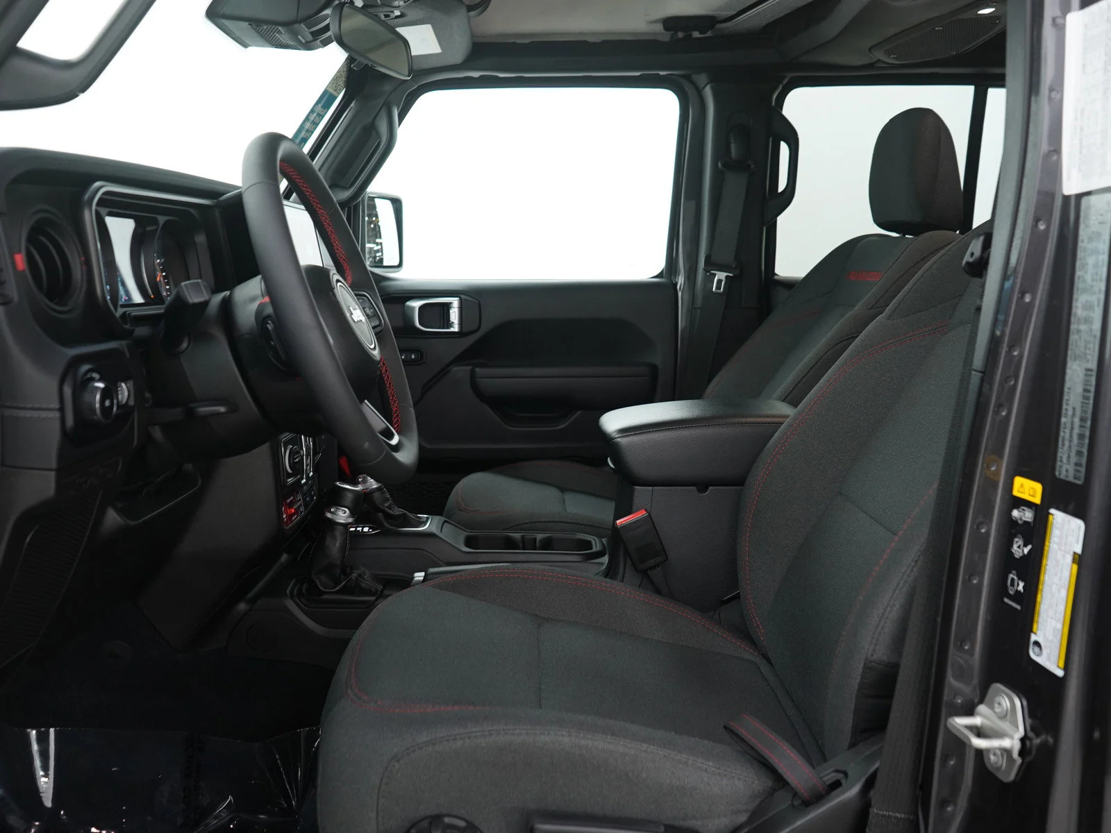 Used 2024 Granite Crystal Metallic Clearcoat Jeep Rubicon image 23