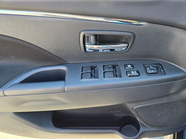 Used 2026  Mitsubishi 2.0 ES image 23