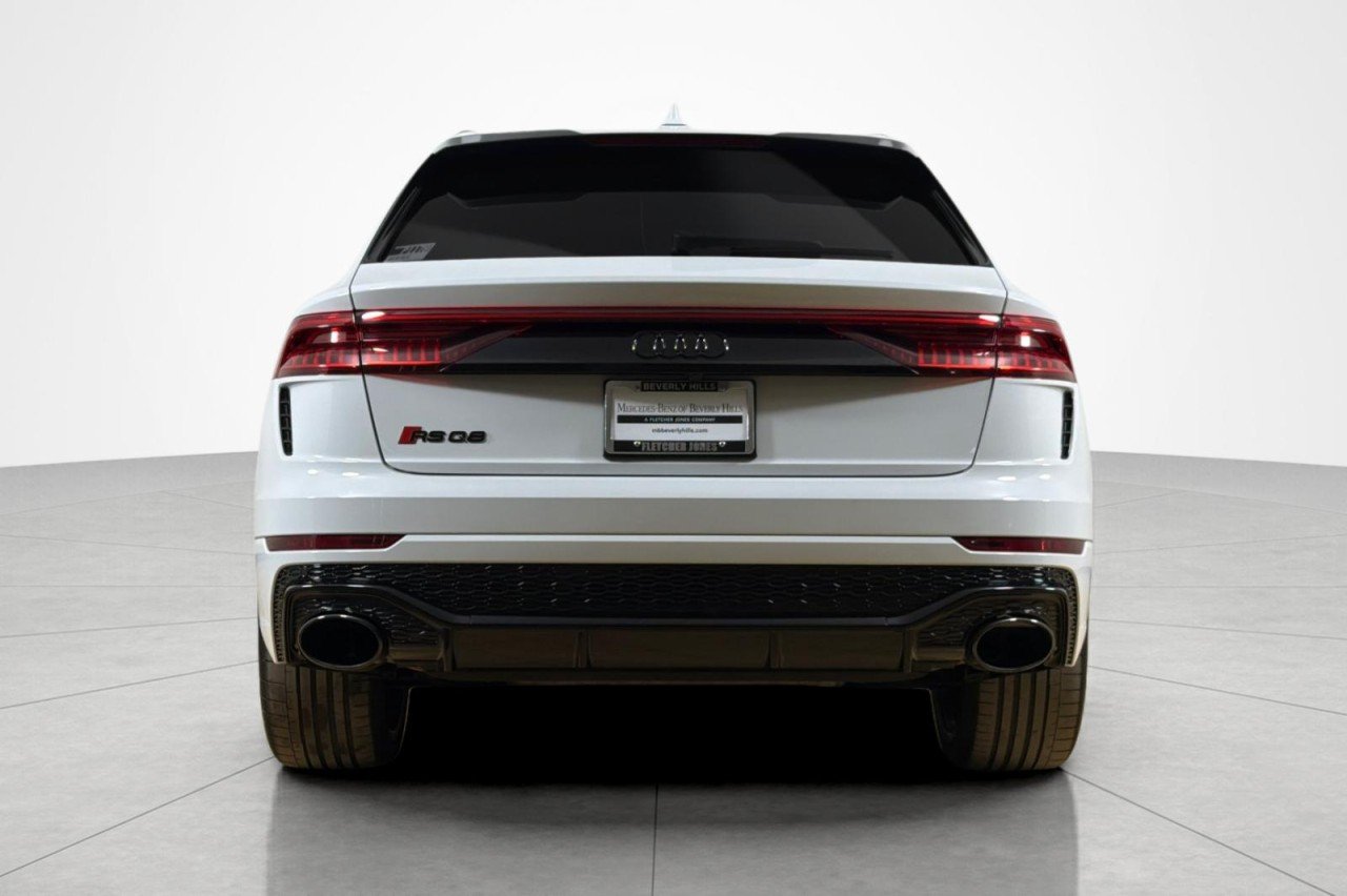Used 2024 GLACIER WHITE METAL Audi  image 4