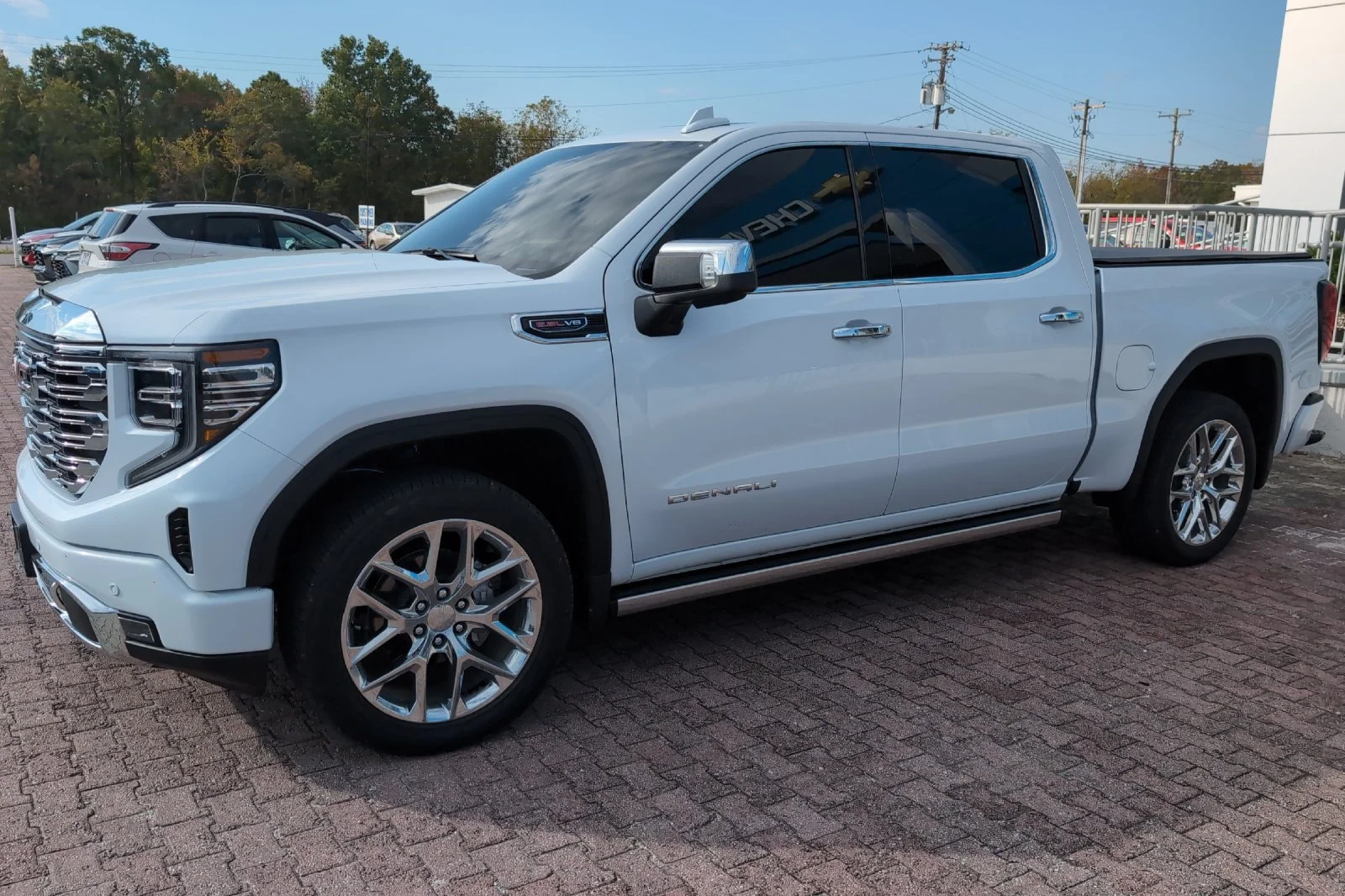 Used 2026 Glacier White Tricoat GMC Denali image 9