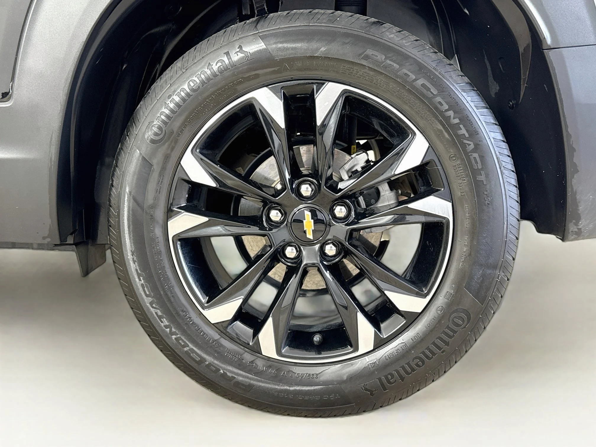 Used 2022 Mosaic Black Metallic Chevrolet LT image 31