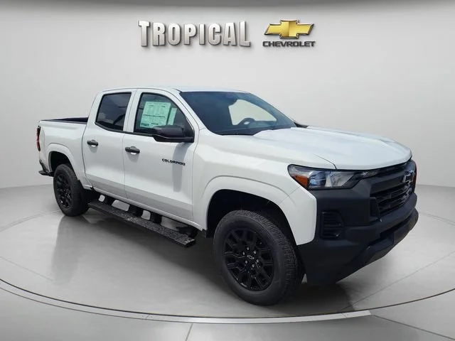 New 2026 Summit White Chevrolet WT image 7