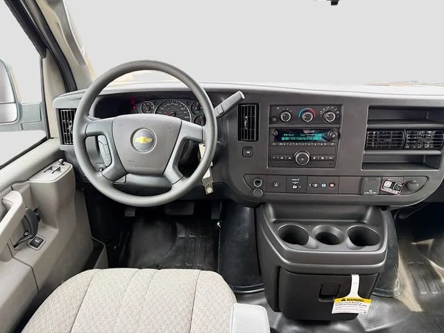2025 Chevrolet Express Cargo Work Van - Photo 23