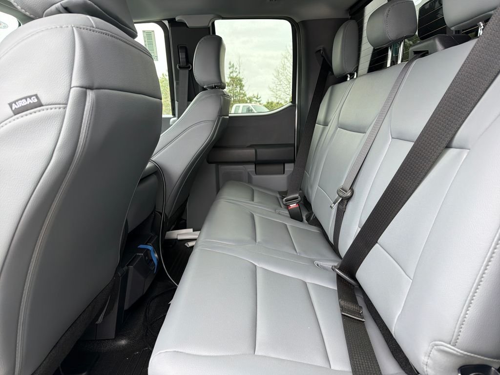New 2026 Oxford White Ford F-350® XL image 22