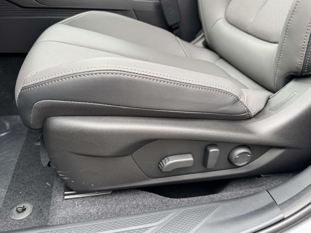 2026 Subaru Outback Limited - Photo 15