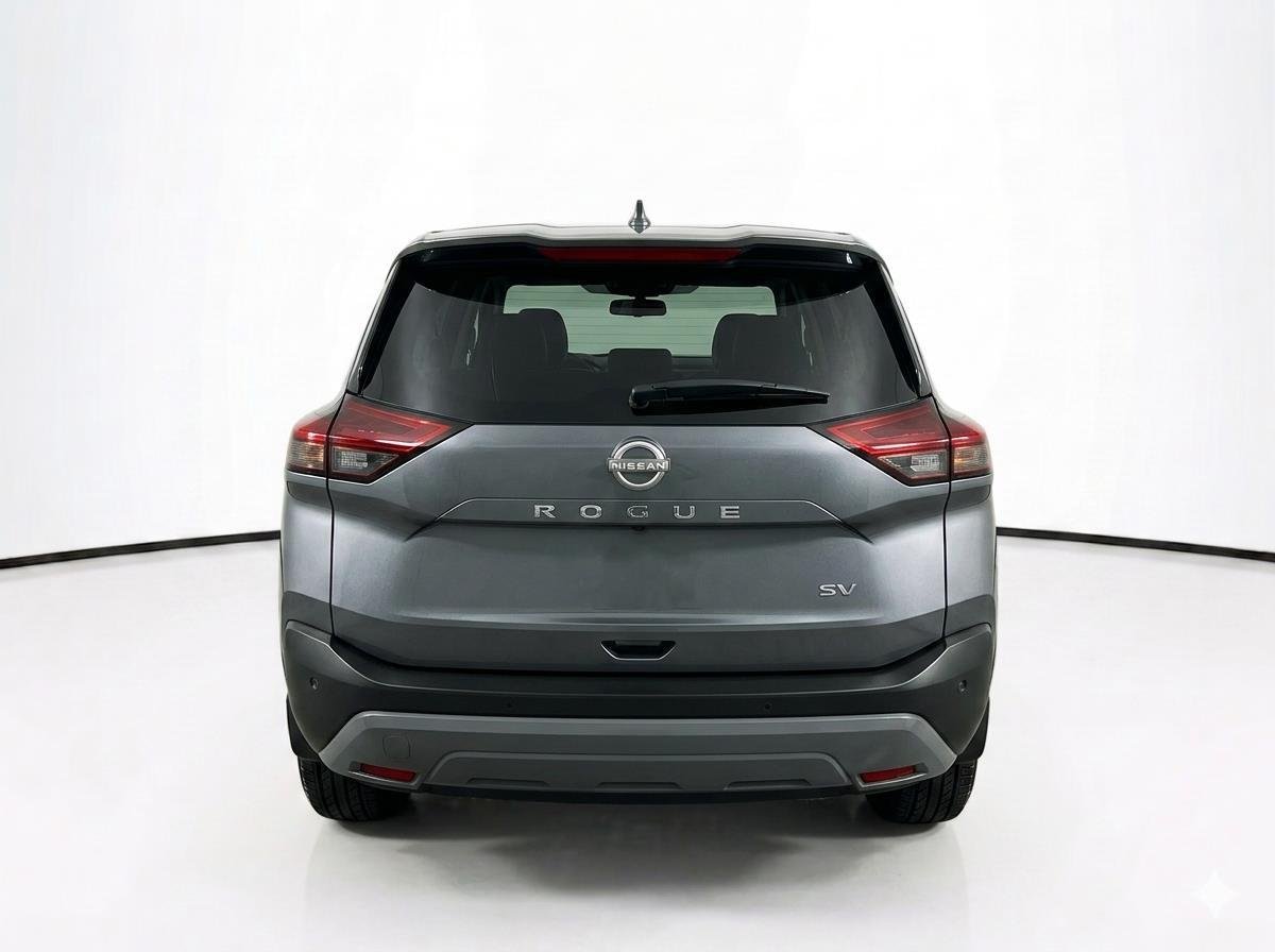 Used 2023 Gun Metallic Nissan SV image 7