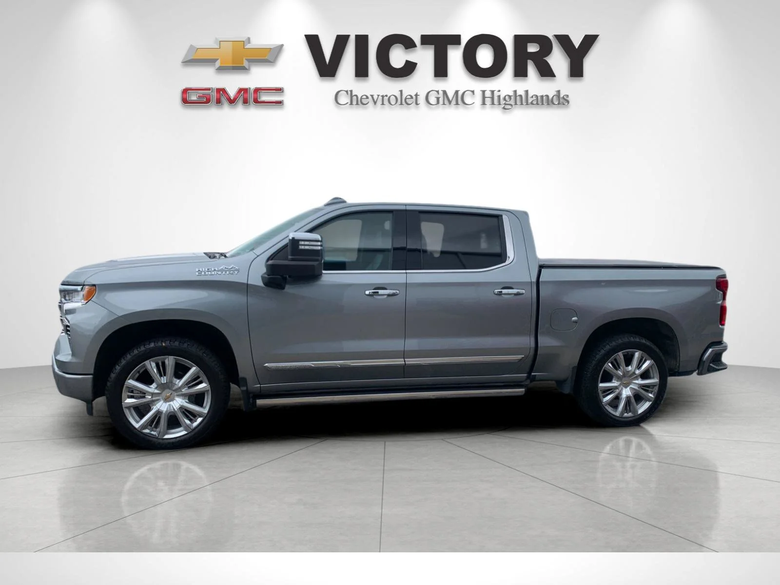 Used 2024 Sterling Gray Metallic Chevrolet High Country image 6