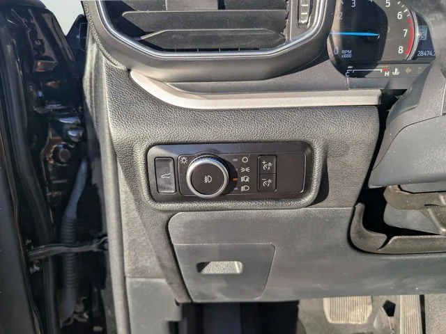 Used 2023 Black Ford XLT image 27