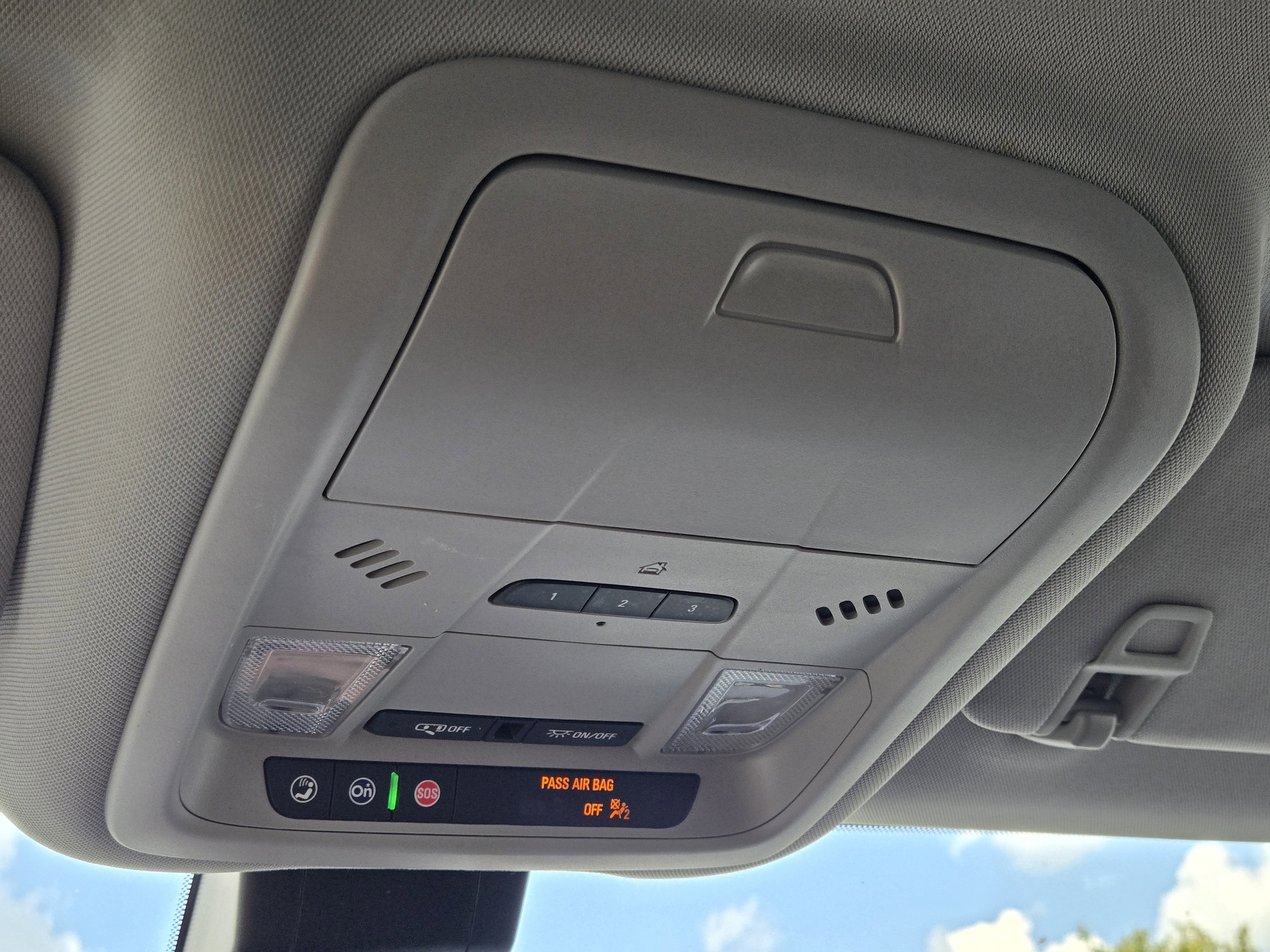 2024 GMC Terrain SLT - Photo 28