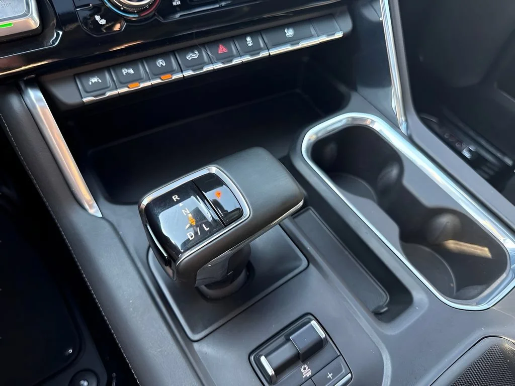 Used 2023 Onyx Black GMC Denali image 19
