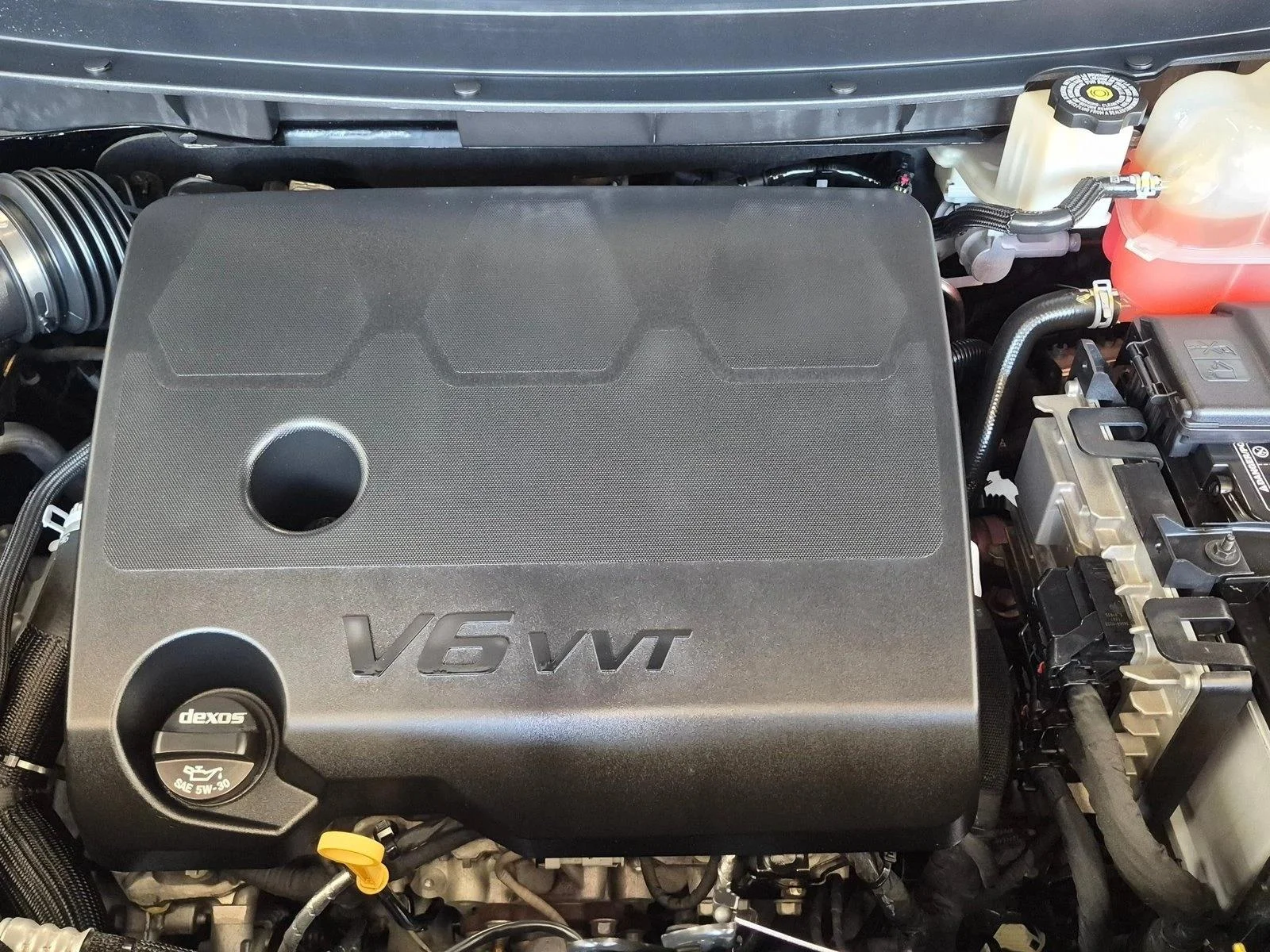 Used 2018 Mosaic Black Metallic Chevrolet Premier image 22