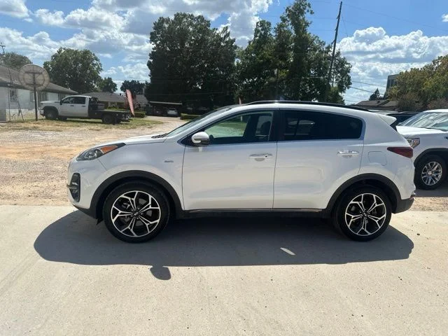 Used 2021 White Kia SX image 7