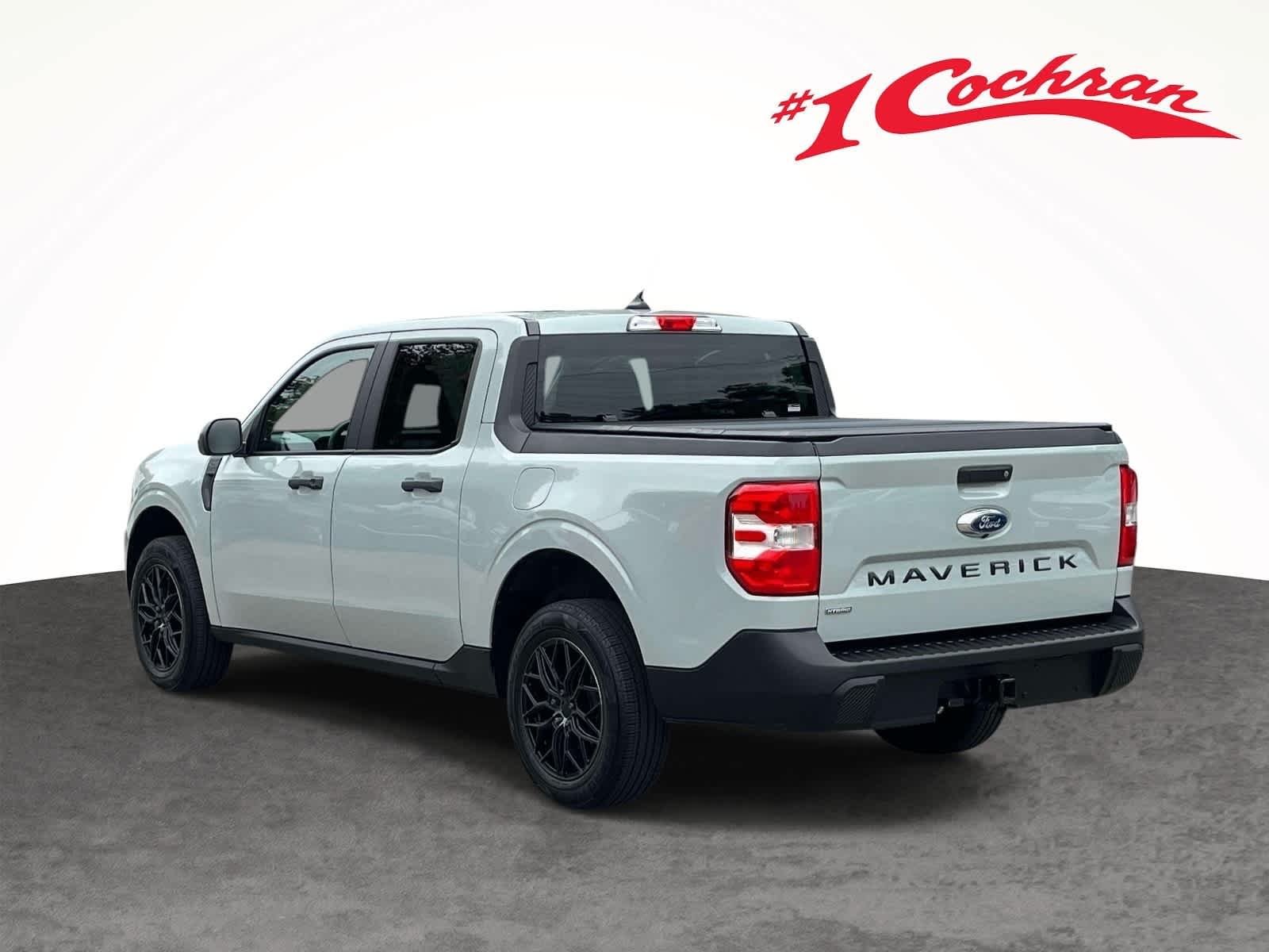 Used 2024 Cactus Gray Ford XL image 14