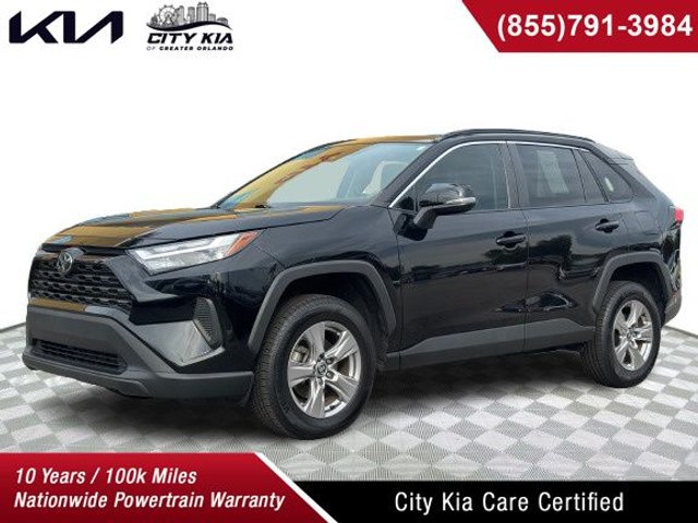 2022 Toyota RAV4 XLE