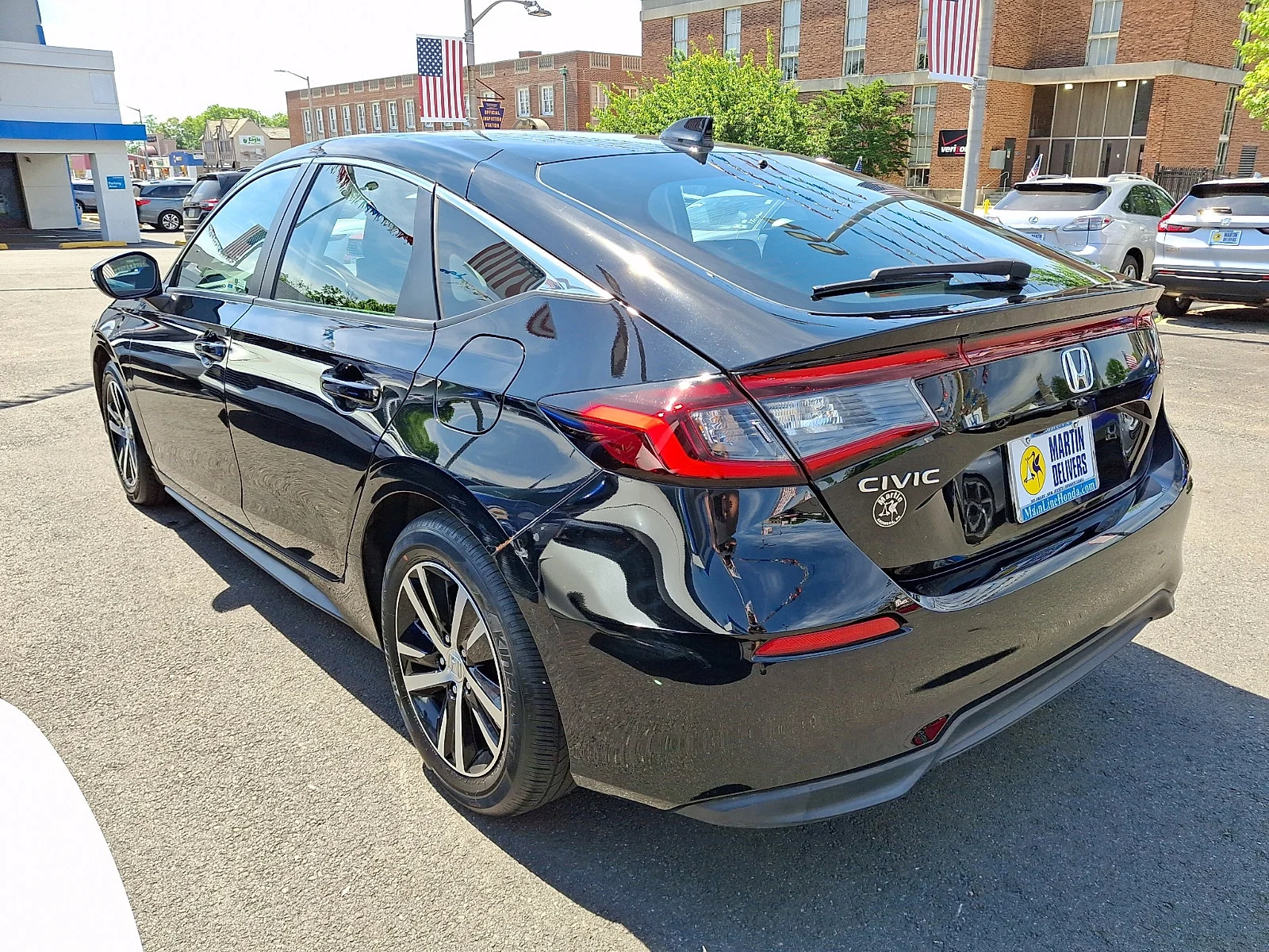 Used 2023 Crystal Black Pearl Honda LX image 6
