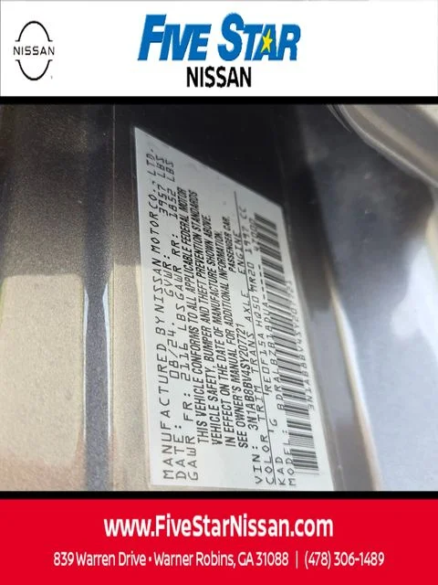 Used 2025 Gray Nissan S image 17
