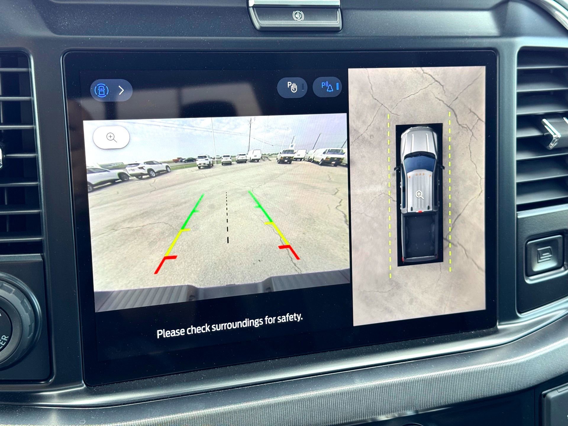 2026 Ford F-250 Super Duty Platinum - Photo 27