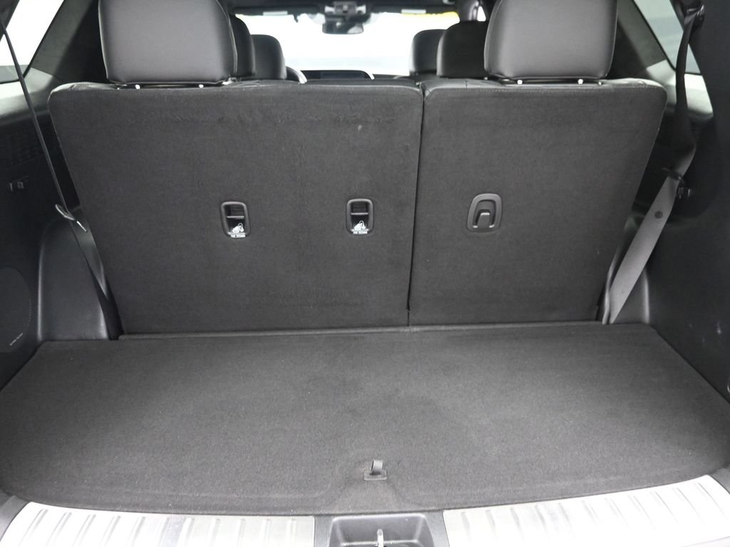 Used 2021 White Hyundai Calligraphy image 12