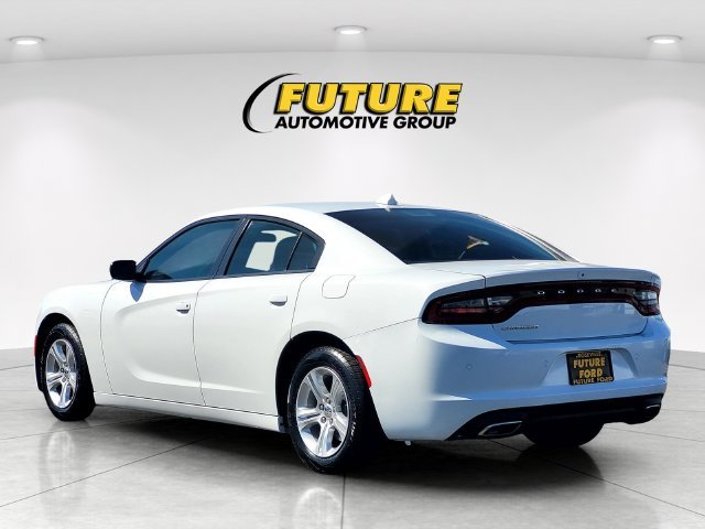 Used 2023 White Dodge SXT image 6