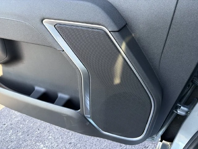 New 2026 Sterling Metallic GMC Elevation image 23