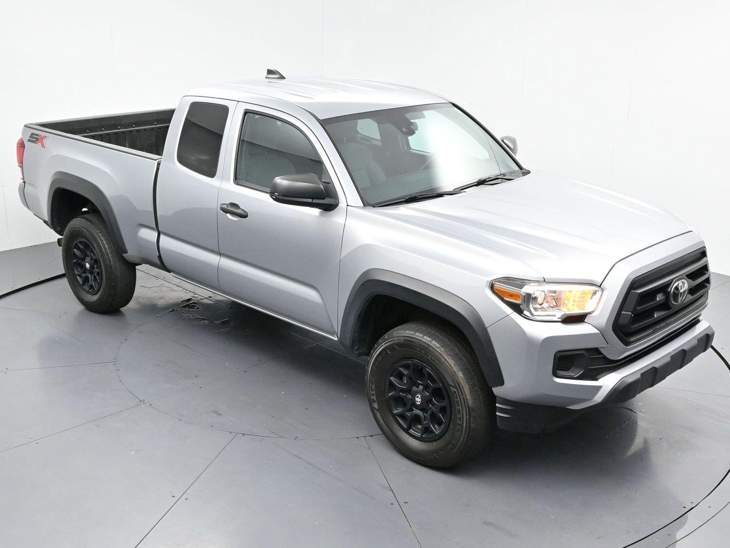 Used 2021 Silver Sky Metallic Toyota SR image 35
