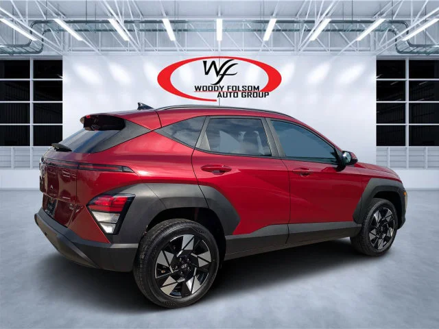 Used 2024 Red Hyundai SEL image 3