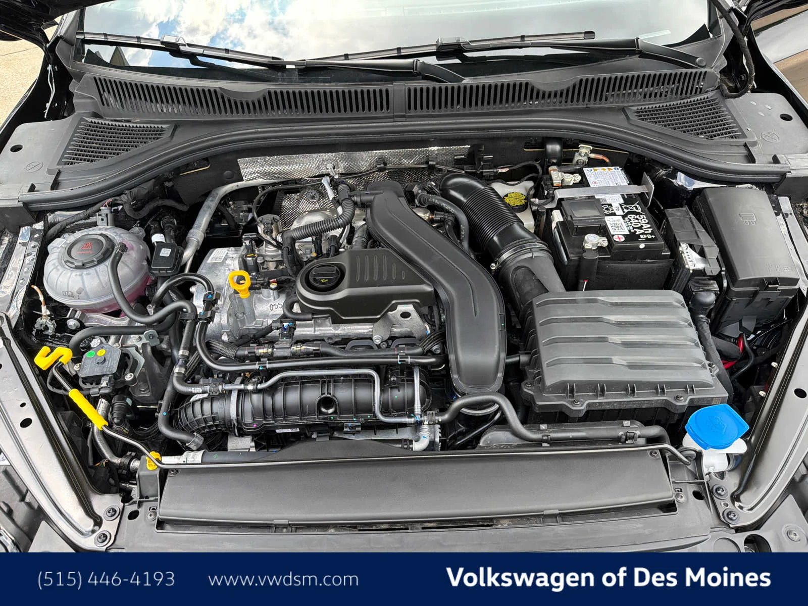 New 2026 Deep Black Pearl Volkswagen SE image 9